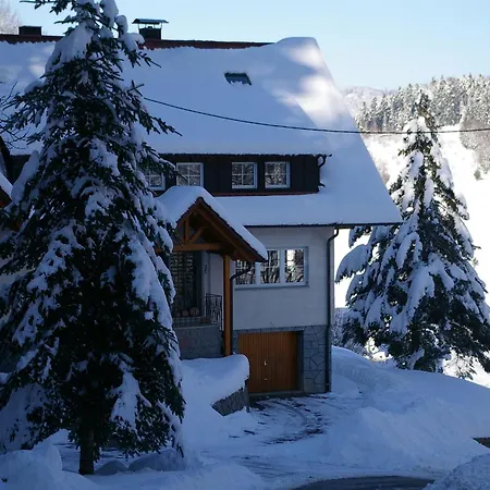 Haus Anna Appartement Sendelbach Buitenkant foto